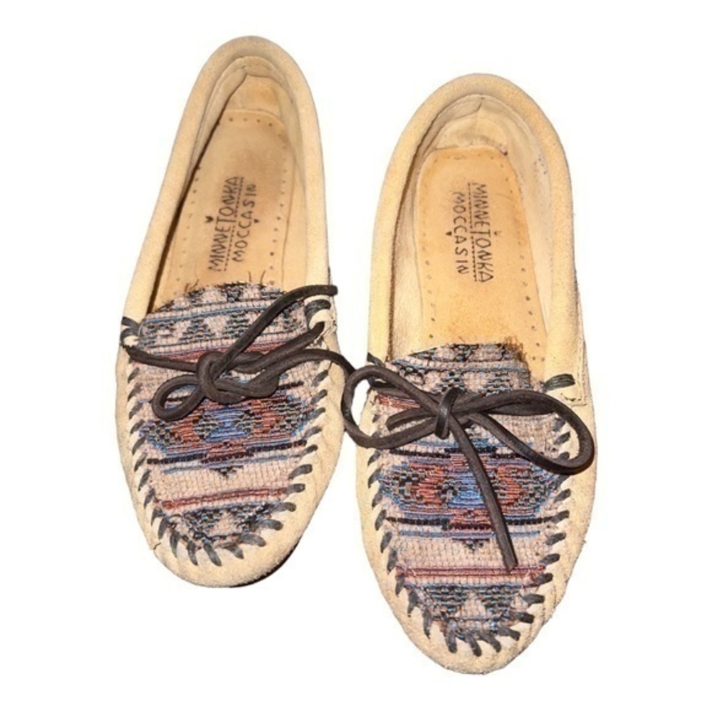 ▶️ Minnetonka ◀️ Aztec Pattern flats